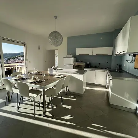 Apartament Kavajin
