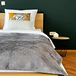 Kavajin 아파트 Duće