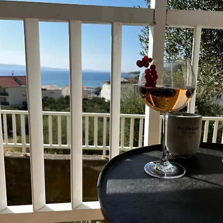Kavajin Apartman *