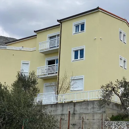 Kavajin Apartman
