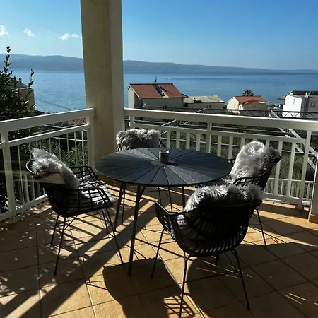 Apartment Kavajin