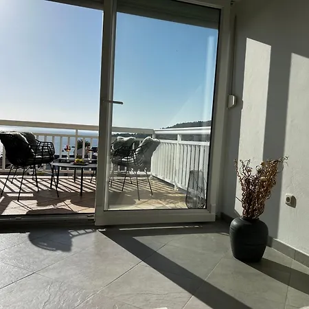 Kavajin Apartment