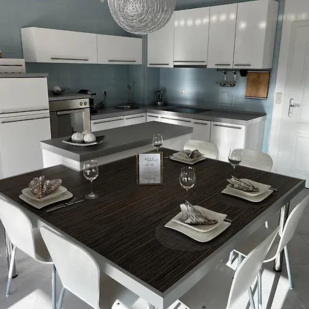 Kavajin Apartment