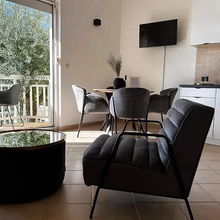 Apartment Kavajin