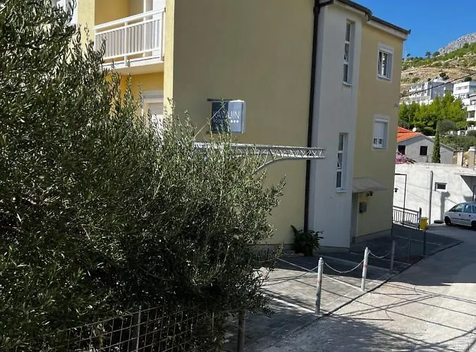 Апартаменты Kavajin