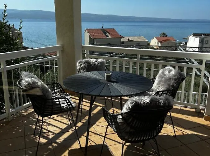 Apartamento Kavajin
