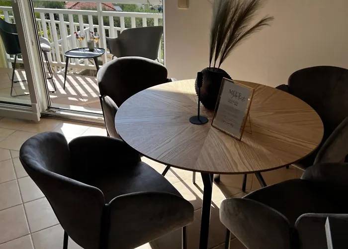 Kavajin Апартаменты *